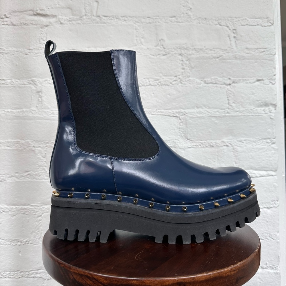Paloma Barcelo Navy Blue Platform Chelsea Boots